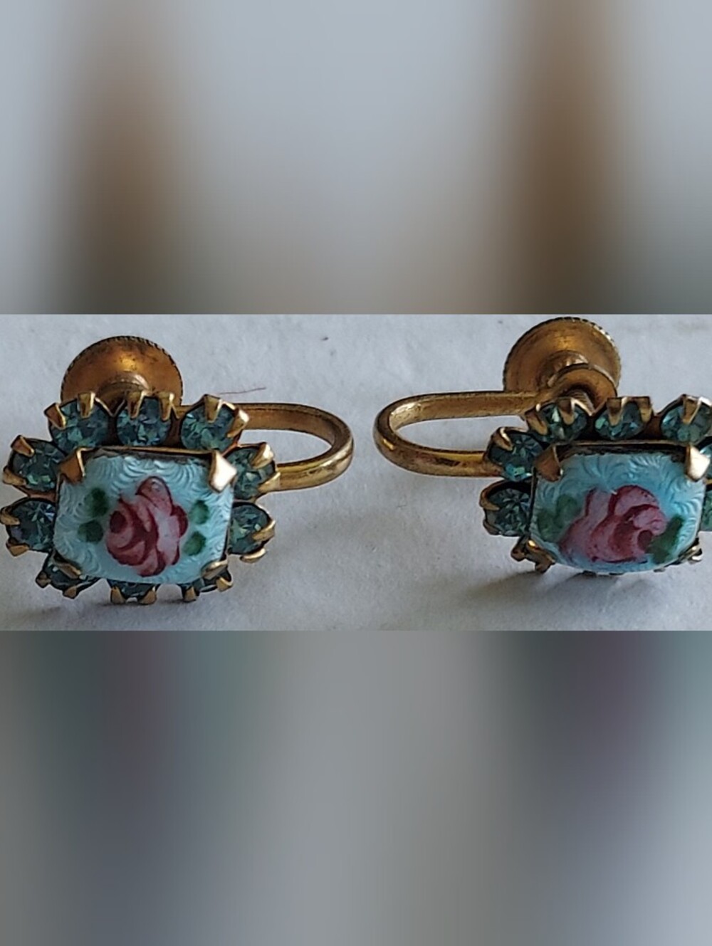 Goldtone Blue Sapphire Rhinestone Flower Enamel Screw-Back Earrings